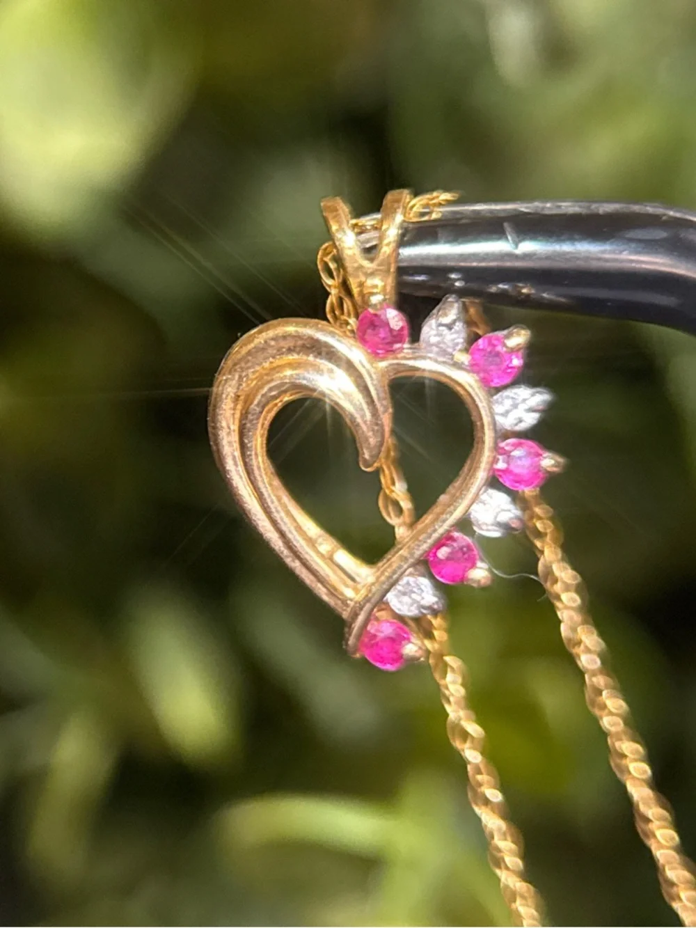 14K Gold‎ Diamond/Rubies Heart Pendant Necklace